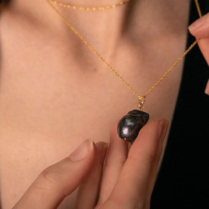 Baroque Pearl Necklace | Black | Silver