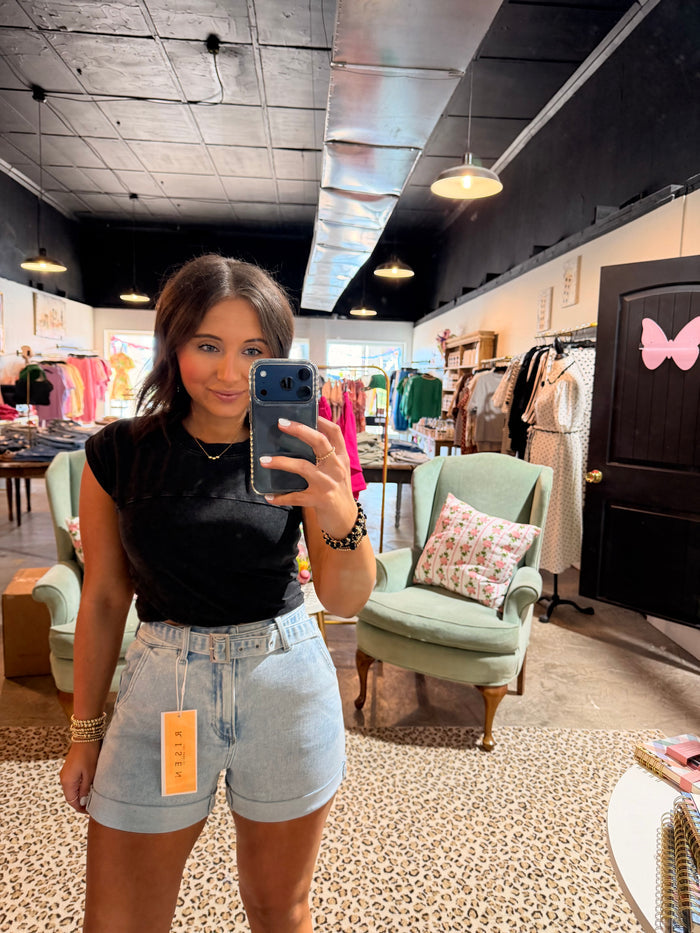 Belted Roll Up Shorts