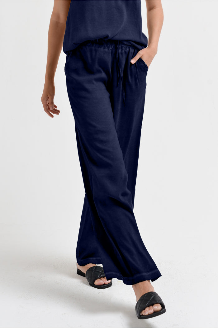 Billow Viscose Slacks - Navy