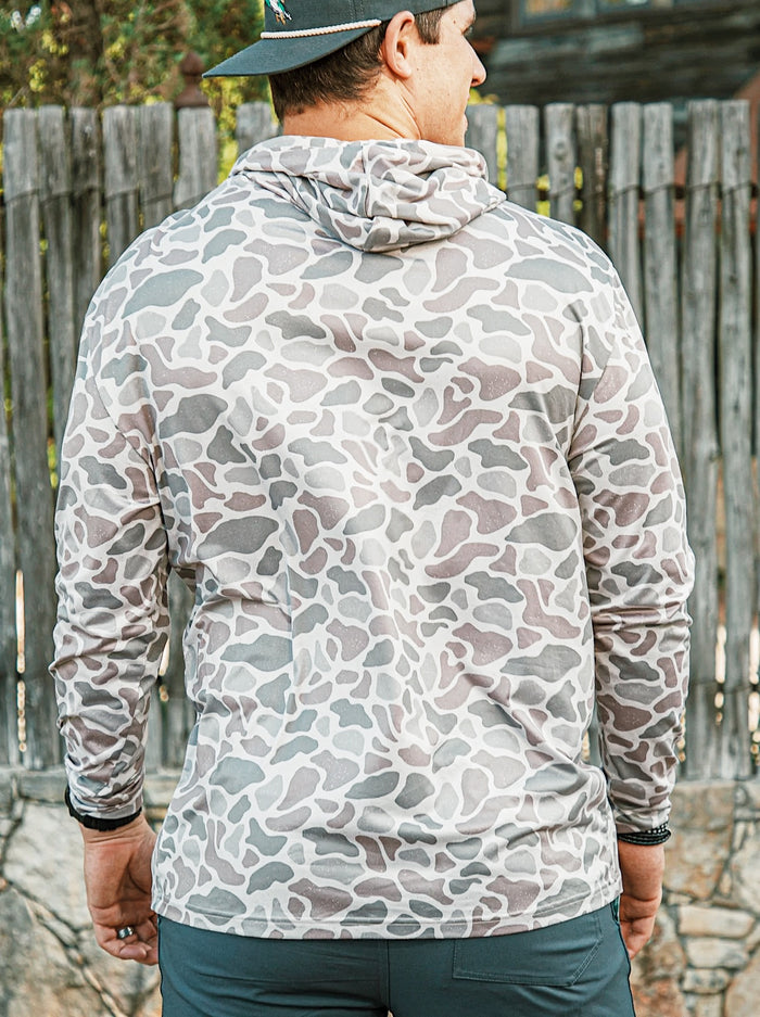 Burlebo: Performance Hoodie - Classic Deer Camo