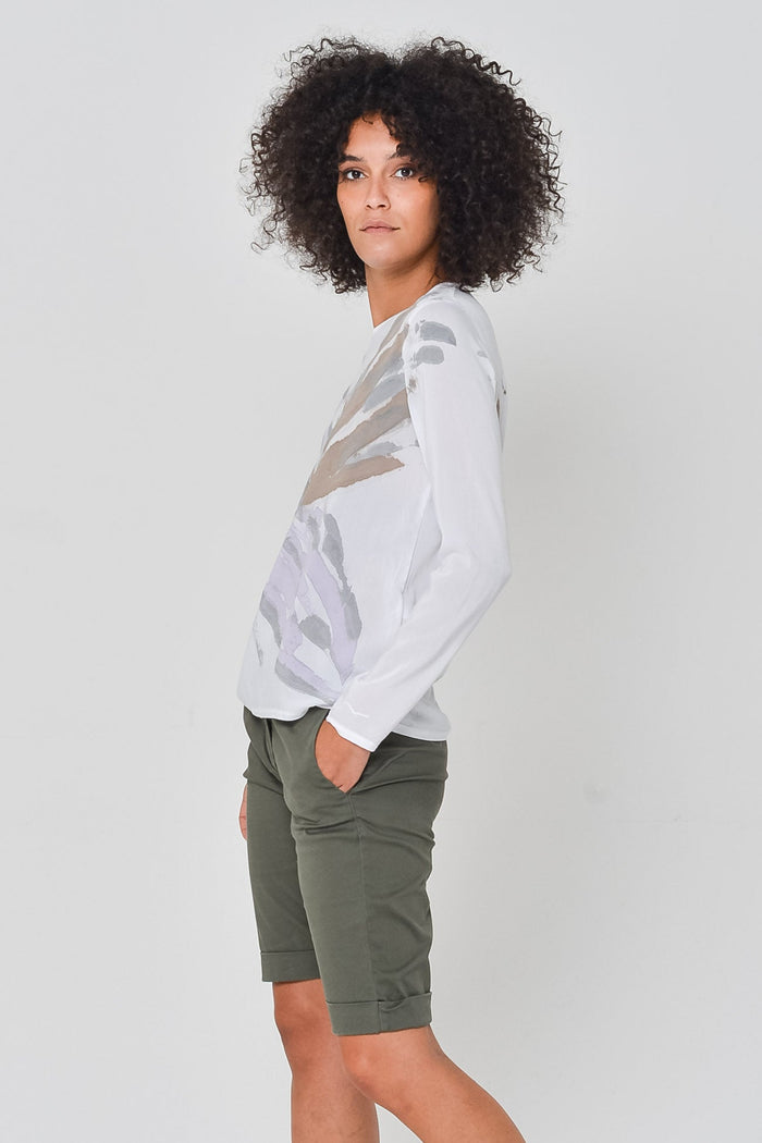 Butterfly Art Layback T-Shirt in Mauve