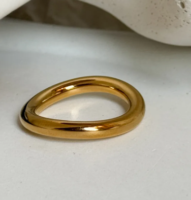Calvin Ring