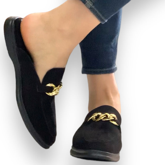 Flat Prisco negro con cadena David Serrano