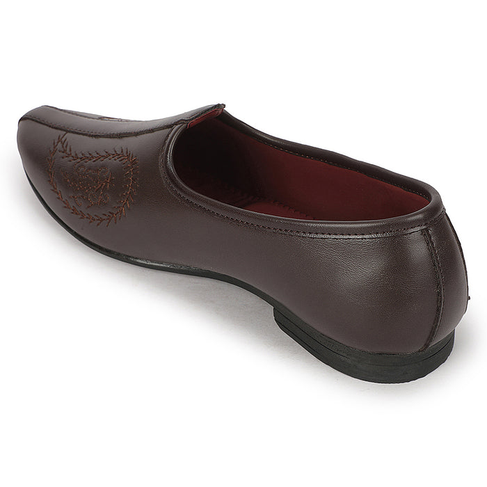 Fortune VLACT207 Brown Casual Non Lacing Loafers for Men by Liberty