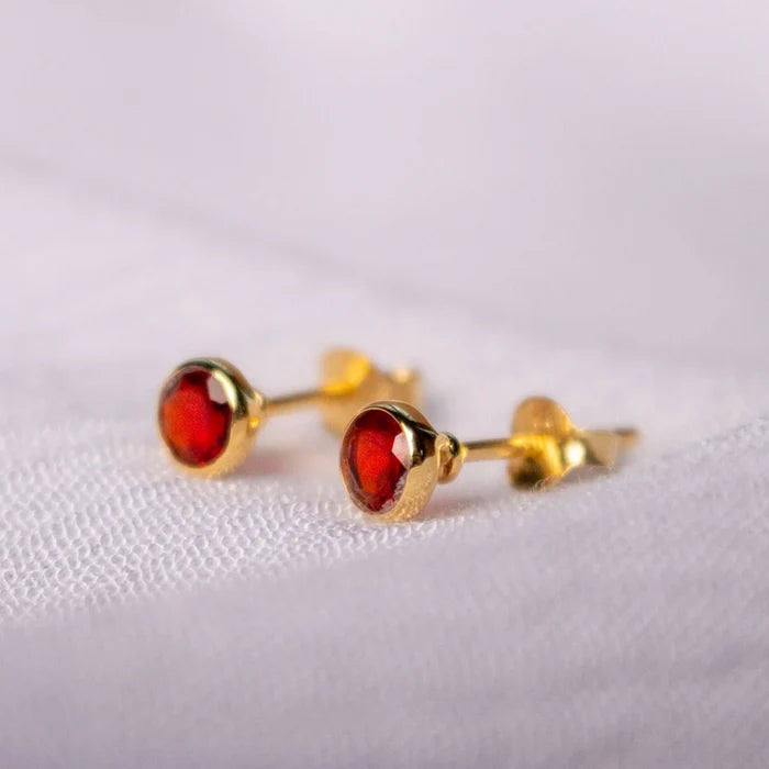 Garnet Mini Stud Earrings | Gold - January