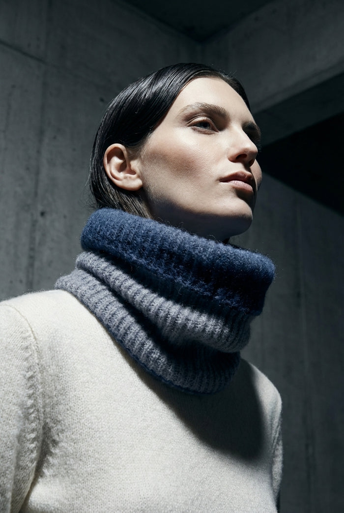 Leap - Navy
