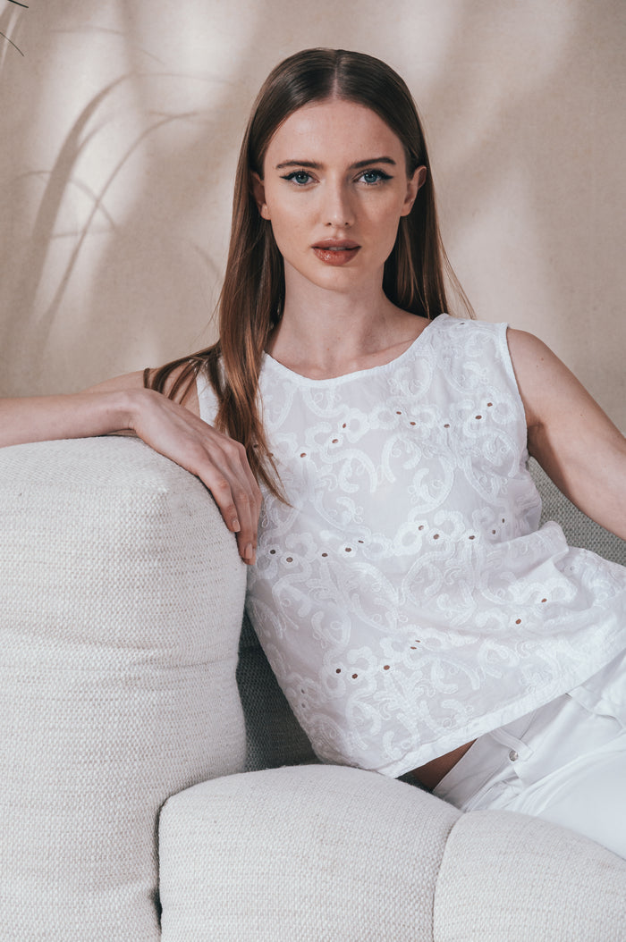 Mia Tank - White