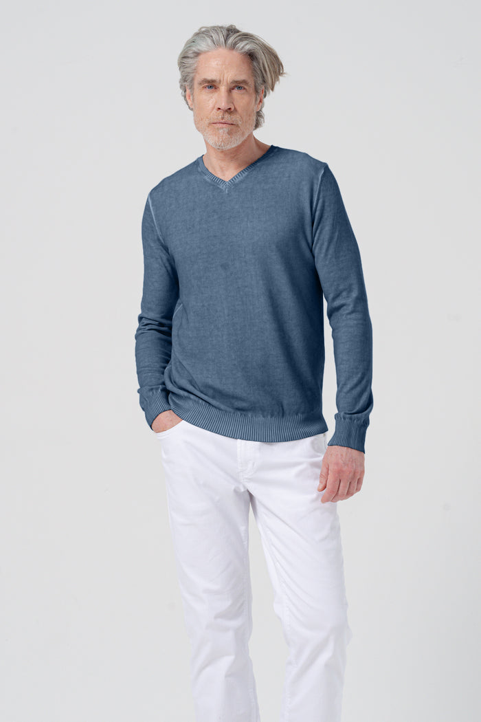 Micro Waffle V-Neck Knit - Jeans