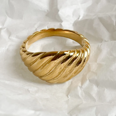 Modern Ring
