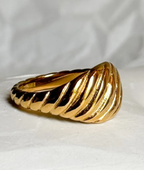 Modern Ring