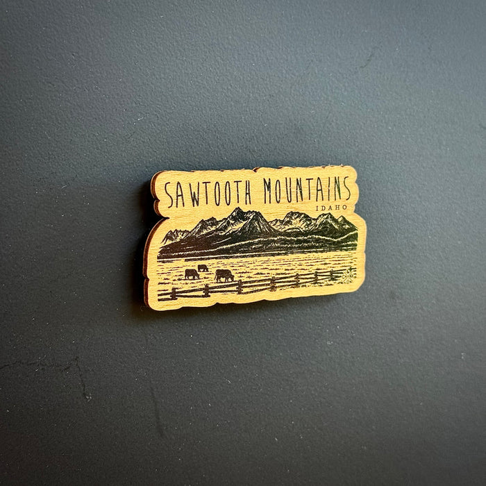 Sawtooth Mountains Idaho Wooden Magnet (Printed)