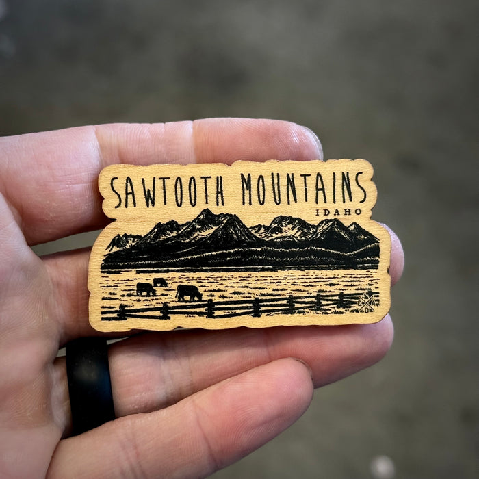 Sawtooth Mountains Idaho Wooden Magnet (Printed)