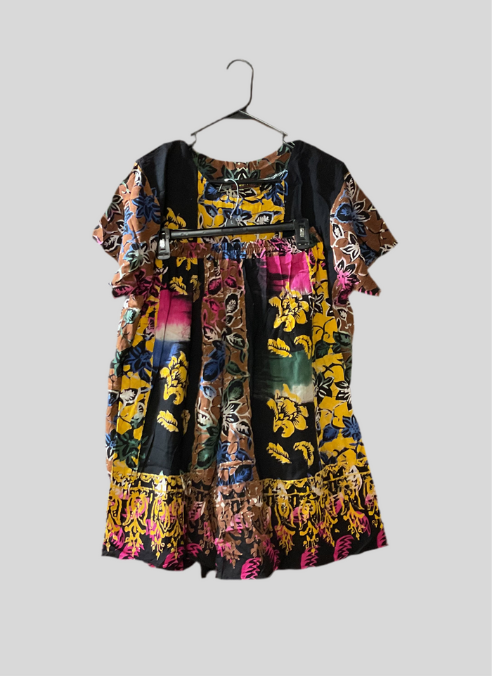 SIN HWA Brand Indonesia Summer Clothes (အင်ဒိုနီးရှား စပန့်အင်္ကျီ ၊ဘောင်းဘီ ဝမ်းဆက်)