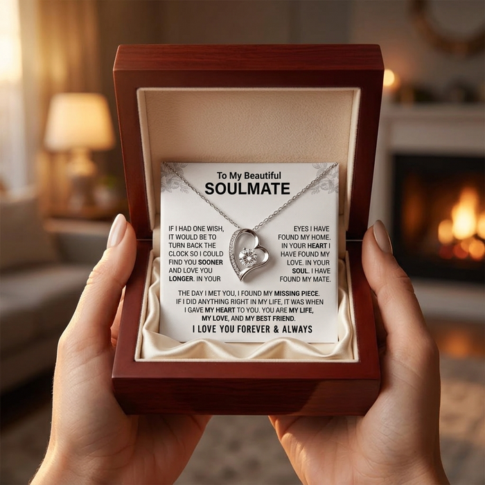 Soulmira – Soulmate Heart Necklace with Love Letter
