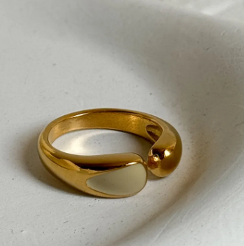 Stylish Ring