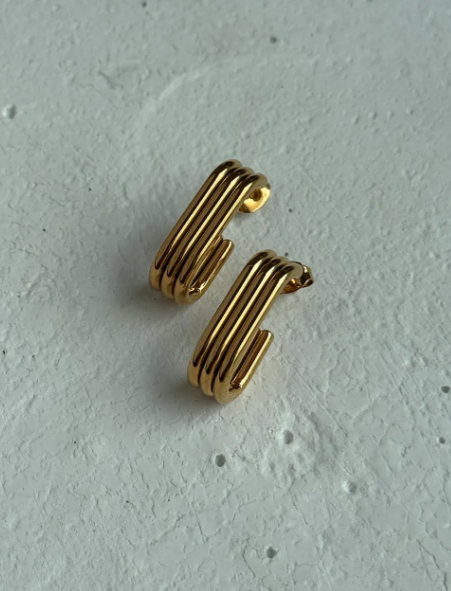 Unique earrings