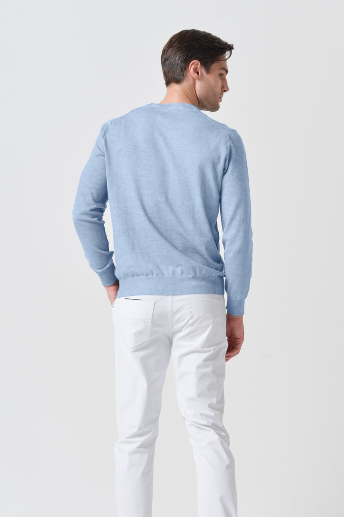 V-Neck Knit - Fiji