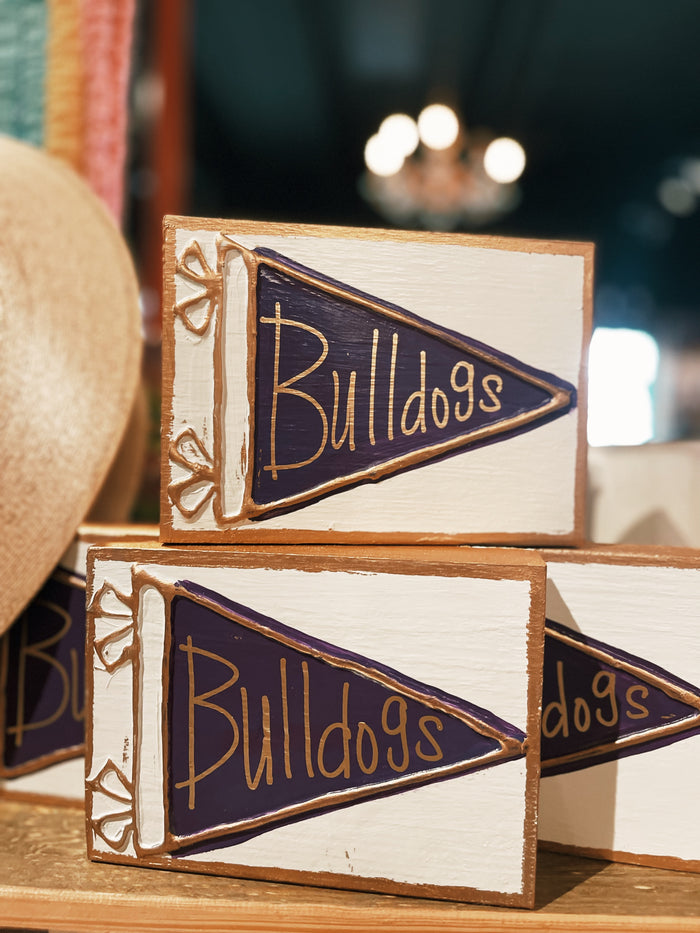 Wood Bulldogs Pennant