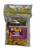 Yee Mon Spicy Zayan Tea Leaves with Beans (ရီမွန်ဇယန်းချဉ်စပ်လက်ဖက်နှပ်နှင့်အကြော်စုံ)